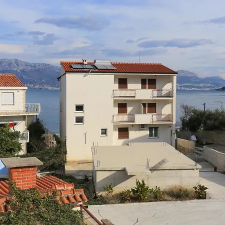 Apartment By The Sea Slatine, Ciovo - 14541