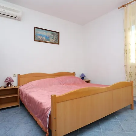 Apartment By The Sea Slatine, Ciovo - 14541
