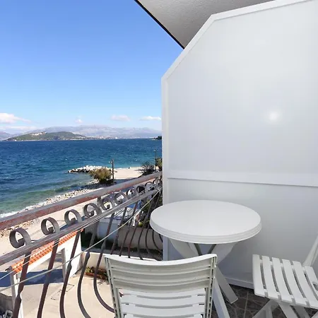 By The Sea Slatine, Ciovo - 14541 Apartment Slatine