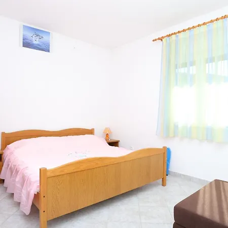 Apartment By The Sea Slatine, Ciovo - 14541